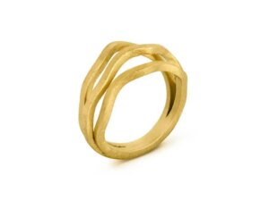 Curves Golden Ring